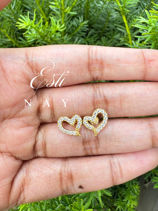 ❤️Eternal Hearts Earrings ❤️ Gold